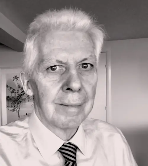 Dr John Cameron