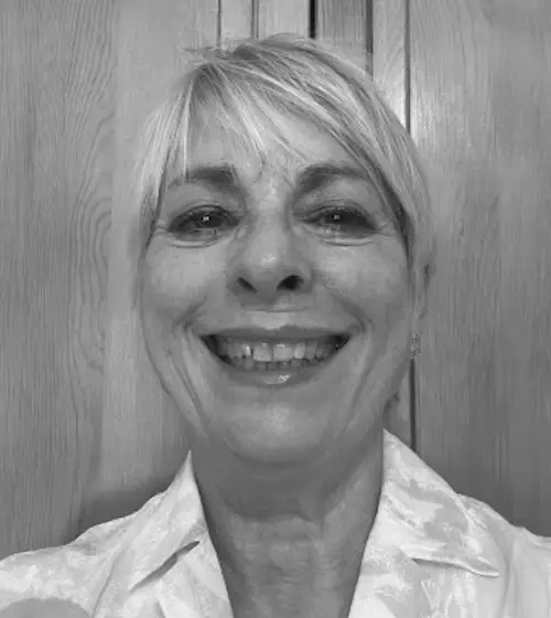 Dr Janine Brooks